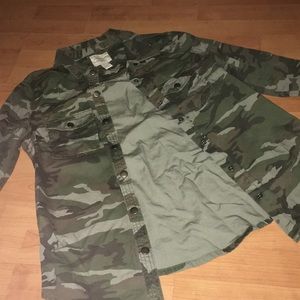 Camo print utility jacket